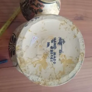 Piccole anfore greche decorative