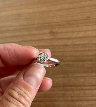 Anillo oro blanco diamantes