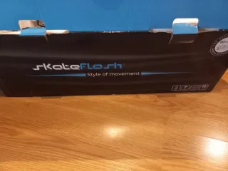 Hoverboard Skateflash con diseño colorido