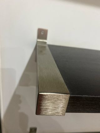 Estanterías madera y aluminio