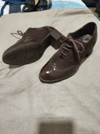Zapatillas Marrón con tacón