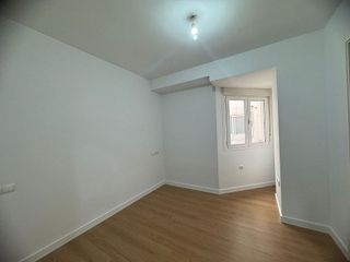 Piso en alquiler en Centro en Almería