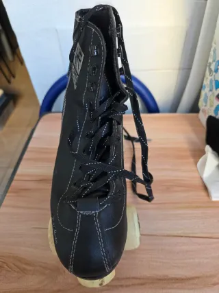 Patines de 4 ruedas KF School, n°39 , con funda