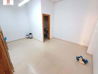 Local comercial en venta en Puebla de la Calzada
