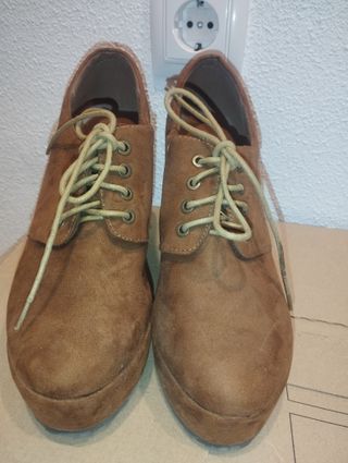 Botines de plataforma marrones