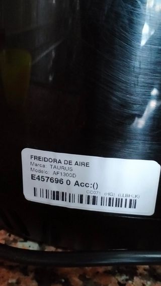 Freidora de Aire Taurus AF1300D