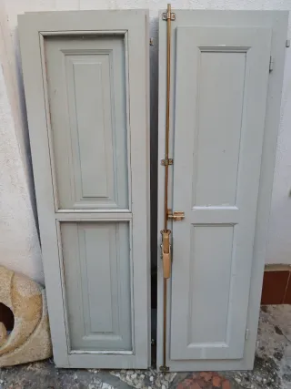 Ventana madera con contraventana