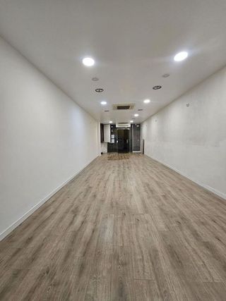 Local comercial en alquiler en Esparreguera