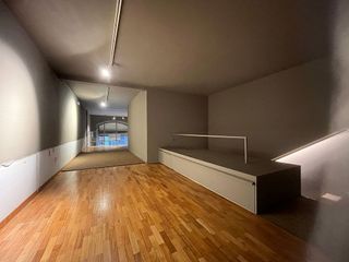 Local comercial en alquiler en Centre en Girona
