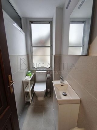 Piso en alquiler en Os Mallos - San Cristóbal en Coruña (A)