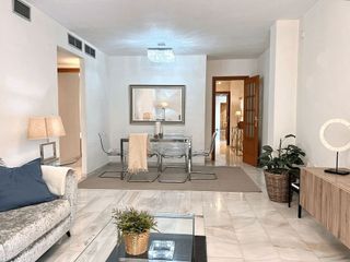 Piso en alquiler en Puerto - Plaza de Toros en Estepona