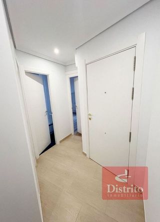 Piso en alquiler en Puerto Chico en Santander