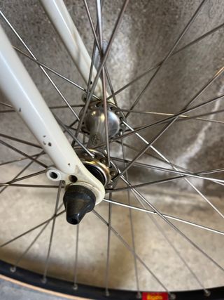 Bicicleta de carretera Peugeot Spin Morada