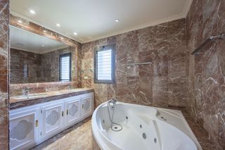 Chalet en alquiler en Lomas de Marbella Club - Puente Romano en Marbella