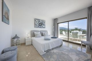 Chalet en alquiler en Lomas de Marbella Club - Puente Romano en Marbella