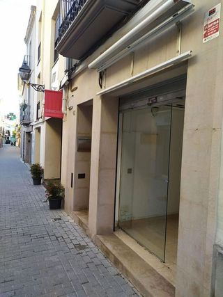 Local comercial en alquiler en Esparreguera