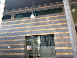 Local comercial en alquiler en Campo San Francisco - Plaza de América en Oviedo