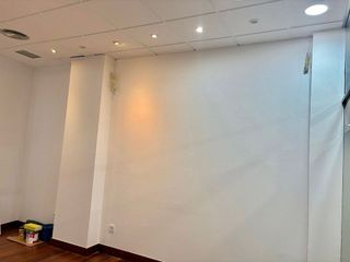 Local comercial en alquiler en Campo San Francisco - Plaza de América en Oviedo