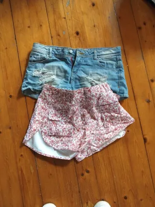 Lotto 14 pantaloni jeans + 2 shorts + 2 minigonne