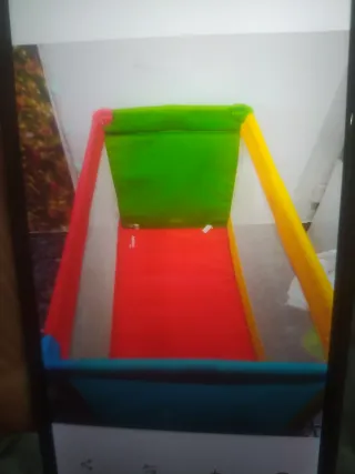 Parque infantil multicolor