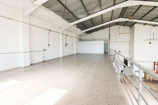 Nave industrial en alquiler en Carrús Est - Camí dels Magros en Elche