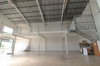 Nave industrial en alquiler en Carrús Est - Camí dels Magros en Elche