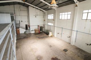 Nave industrial en alquiler en Carrús Est - Camí dels Magros en Elche