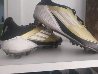 Botas de fútbol Adidas Messi F50 niños