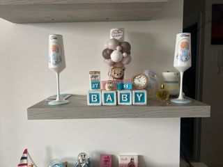 Estantería Gris y Blanca