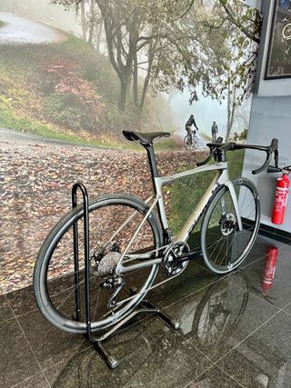 Bianchi Specialissima Comp 105 Di2 2024