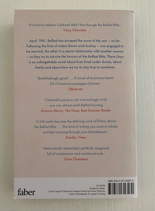 Lucy Caldwell (libro): These days (en inglés)