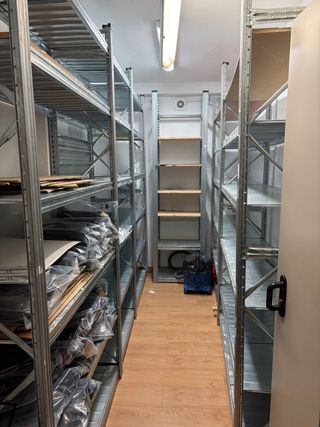 Estantería metálica modular