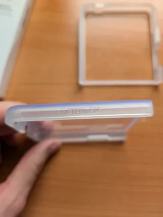 Funda Otterbox Thin Flex Galaxy Z Flip7 NUEVA