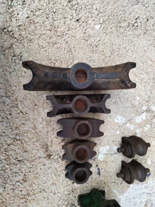 Curvadora de tubos  hidráulica manual