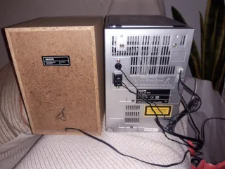 Minicadena Sanyo Beige/Plata