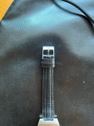 Reloj Pedro del Hierro plateado