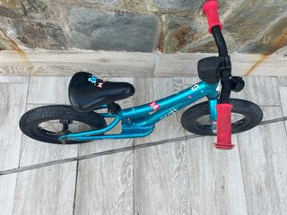 Bici de equilibrio Scott Contessa rodado 12