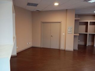 Local comercial en alquiler en San Roque - As Fontiñas en Lugo