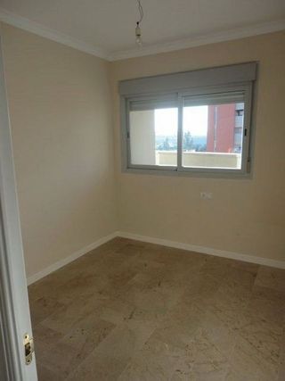 Piso en alquiler en Bellavista en Sevilla