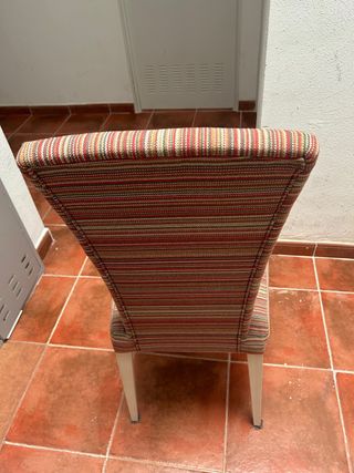 Silla tapizada rayas multicolor