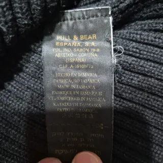 Jersey Pull&Bear negro cuello alto