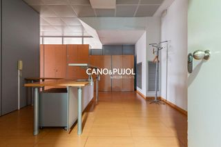 Oficina en alquiler en Coll Favà - Can Magí en Sant Cugat del Vallès