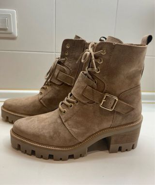 Botines Alpe ante hebilla y cordones