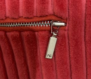 Abrigo Purificación García Rojo