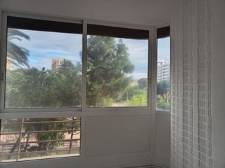 Piso en alquiler en Cabo de las Huertas en Alicante