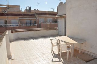 Ático en alquiler en Playa de los Locos en Torrevieja