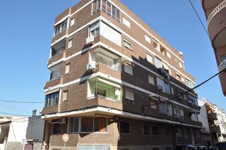 Ático en alquiler en Playa de los Locos en Torrevieja