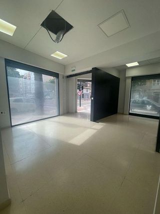 Local comercial en alquiler en El Pla de Sant Josep - L'Asil en Elche