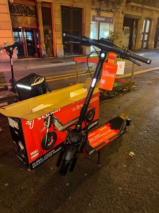 Patinete eléctrico Segway ZT3 Pro