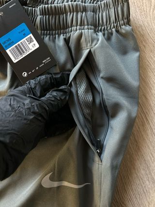 Conjunto Nike Running Gris